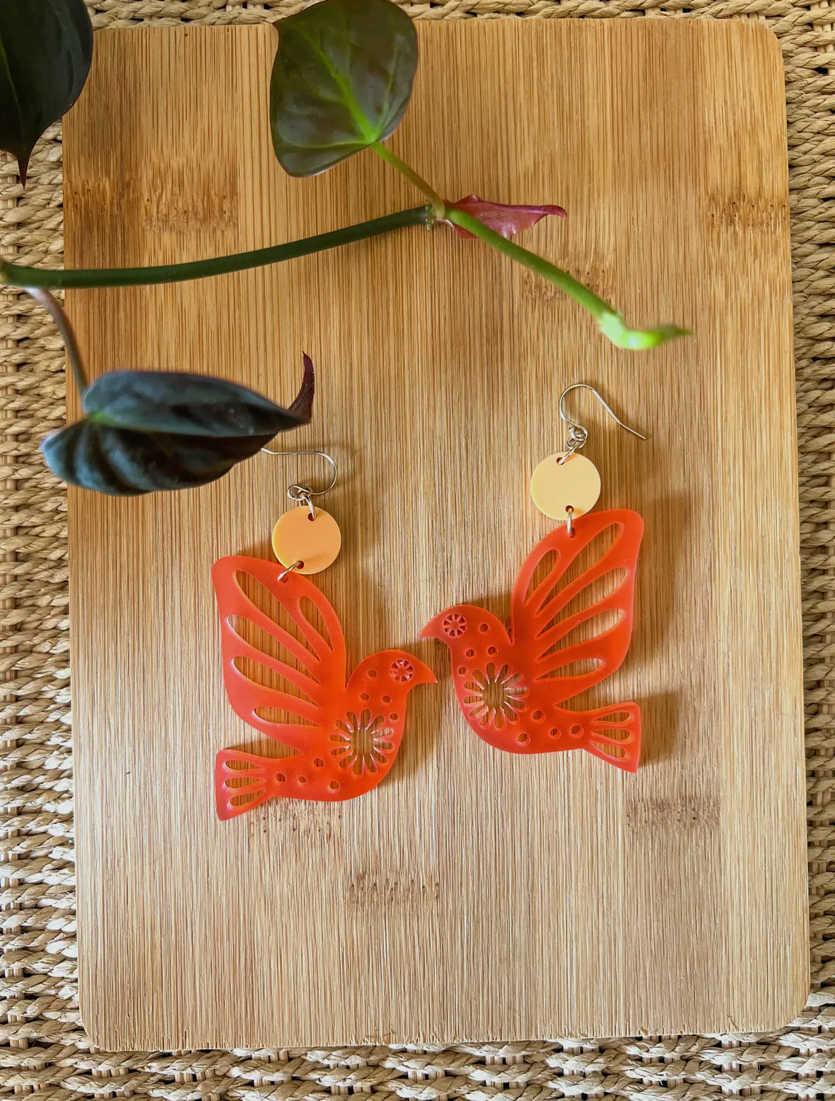 Cocoa Loves Grey “Los Pajaritos” Earings (Glacier)